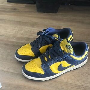 Nike Kids Yellow and Blue Sneakers